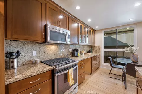 Kitchen - 620 N Brea #59, Brea, CA 92821 photo 3 of 4