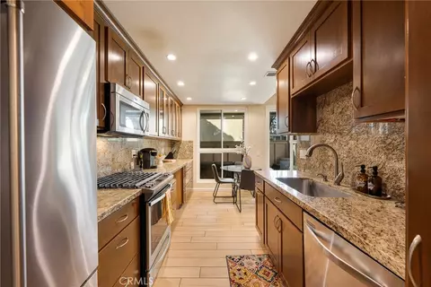 Kitchen - 620 N Brea #59, Brea, CA 92821 photo 4 of 4