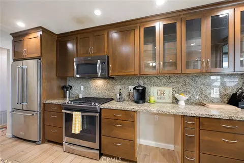 Kitchen - 620 N Brea #59, Brea, CA 92821 photo 2 of 4