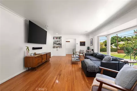Living - 11736 Beverly Dr, Whittier, CA 90601 photo 2 of 2