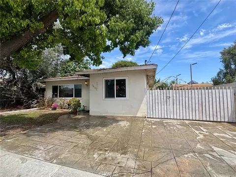 Exterior - 14172 Edwards St, Westminster, CA 92683 photo 7 of 8