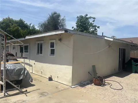 Exterior - 14172 Edwards St, Westminster, CA 92683 photo 4 of 8