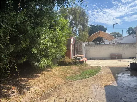 Exterior - 14172 Edwards St, Westminster, CA 92683 photo 6 of 8