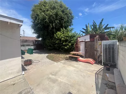 Exterior - 14172 Edwards St, Westminster, CA 92683 photo 3 of 8