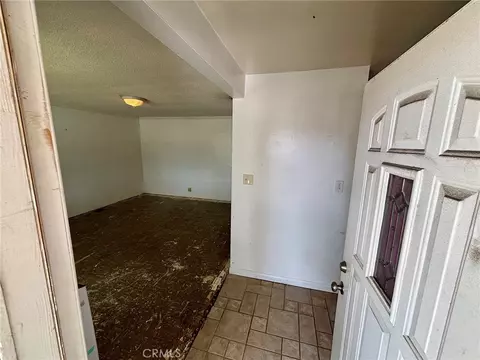 Entry Way - 14172 Edwards St, Westminster, CA 92683 photo 2 of 3