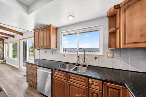 Kitchen - 880 Gartel, Walnut, CA 91789 photo 3 of 8