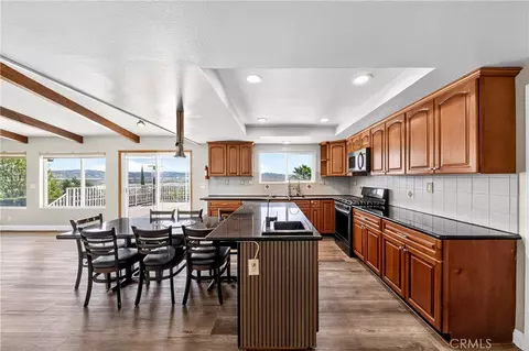 Kitchen - 880 Gartel, Walnut, CA 91789 photo 1 of 8