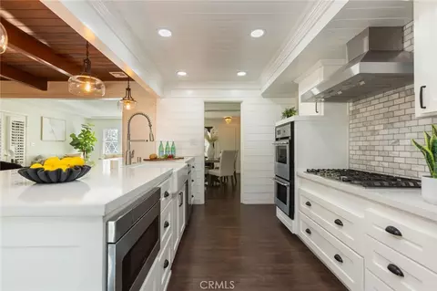 Kitchen - 15324 Bixler Ave, Paramount, CA 90723 photo 2 of 5