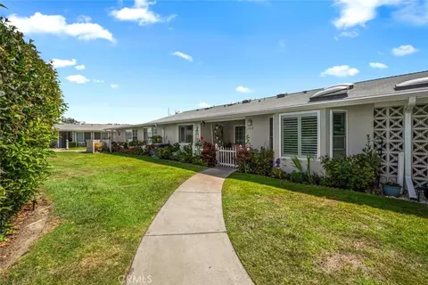 1382 El Dorado Dr #10E, Seal Beach, CA 90740