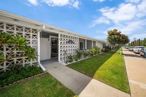 13840 Canoe Brook Dr #6D, Seal Beach, CA 90740