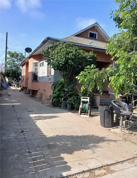 530 W 43rd, Los Angeles, CA 90037