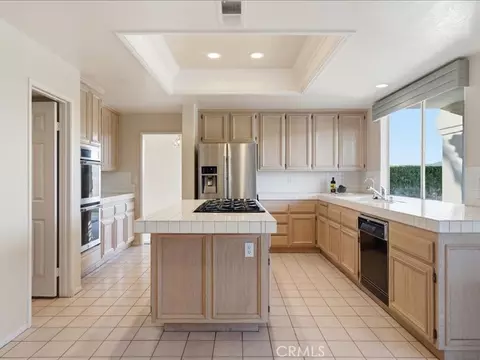 Kitchen - 8331 E Hillsdale, Orange, CA 92869 photo 4 of 4