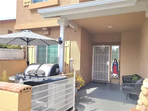 Exterior - 2130 Willowbrook, Perris, CA 92571 photo 2 of 7