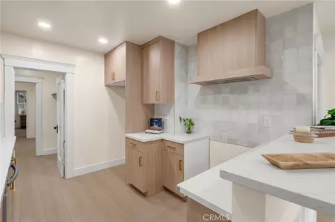 Kitchen - 4027 E 11th, Long Beach, CA 90804 photo 6 of 9