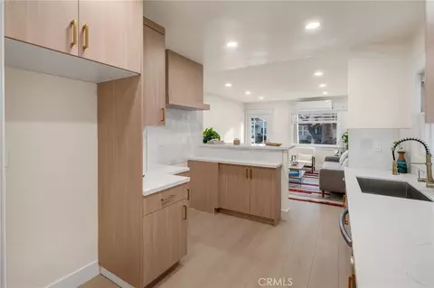 Kitchen - 4027 E 11th, Long Beach, CA 90804 photo 5 of 9