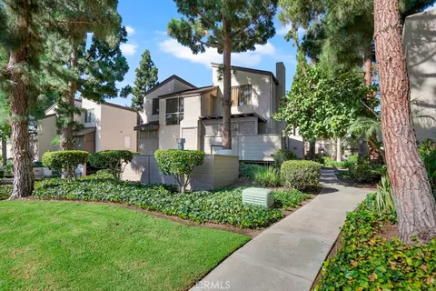 1270 Cabrillo Park, Santa Ana, CA 92701