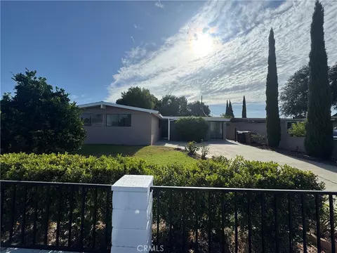 11892 Sandy, Anaheim, CA 92804