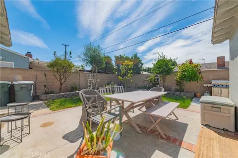 8695 Madison Ave, Buena Park, CA 90620