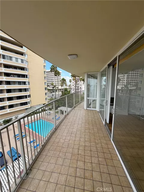 Exterior - 700 E Ocean #808, Long Beach, CA 90802 photo 1 of 2