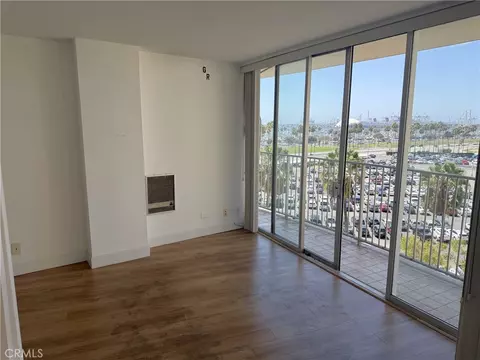 Living - 700 E Ocean #808, Long Beach, CA 90802 photo 3 of 7