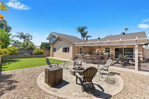 Exterior - 812 De Jur St, Brea, CA 92821 photo 4 of 6