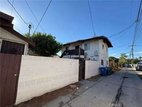 1045 E New York, Long Beach, CA 90813 photo 5