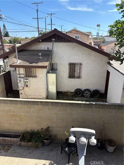 1045 E New York, Long Beach, CA 90813 photo 6