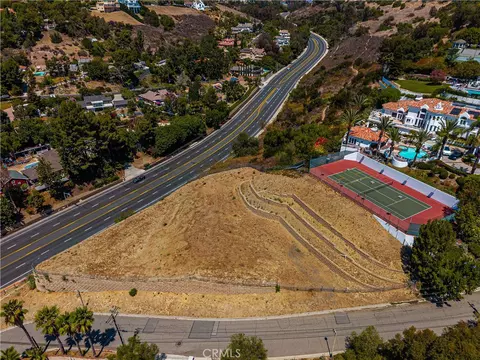 10583 Brier Ln, North Tustin, CA 92705