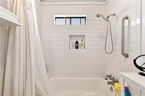 Bath - 1915 E 3rd, Long Beach, CA 90802 photo 2 of 6