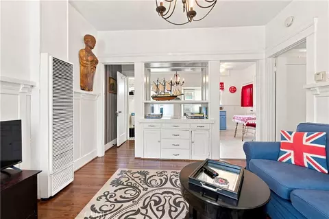 Living - 1915 E 3rd, Long Beach, CA 90802 photo 2 of 9
