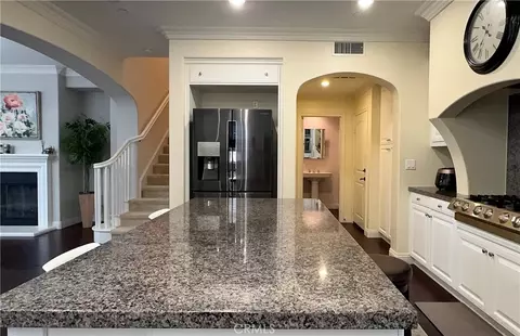 Entry Way - 39 Arrowhead, Irvine, CA 92618 photo 1 of 2