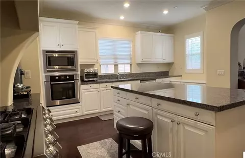 Kitchen - 39 Arrowhead, Irvine, CA 92618 photo 3 of 3