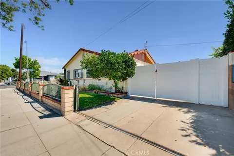 Exterior - 1802 E 53rd, Long Beach, CA 90805 photo 2 of 8