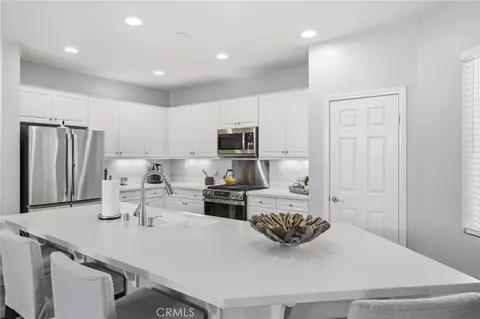Kitchen - 7181 Enclave Dr, Eastvale, CA 92880 photo 3 of 3