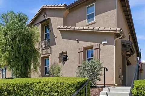 Exterior - 7181 Enclave Dr, Eastvale, CA 92880 photo 1 of 2