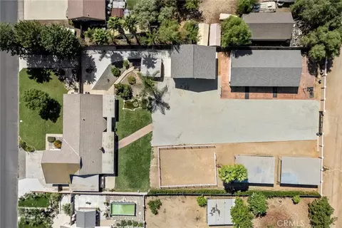 View/Area - 17411 Kaison Cir, Riverside, CA 92508 photo 3 of 6