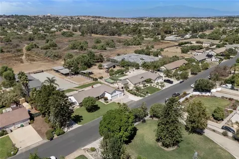 View/Area - 17411 Kaison Cir, Riverside, CA 92508 photo 6 of 6