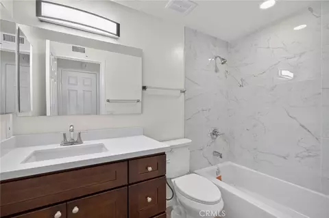 Bath - 14712 Comet, Irvine, CA 92604 photo 1 of 2