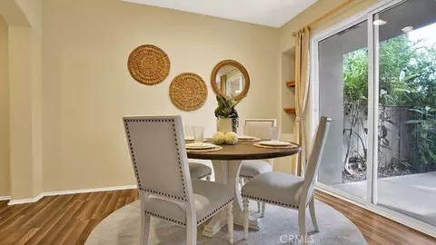 Dining - 933 Somerville, Irvine, CA 92620 photo 2 of 3