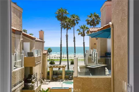 2000 Pacific Coast Hwy #308, Huntington Beach, CA 92648