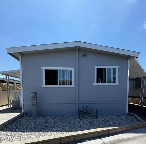 214 S Royal Ln #151, Santa Ana, CA 92704
