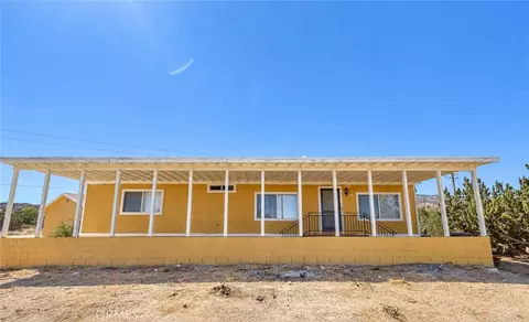 2142 Cbs Ln, Pinon Hills, CA 92372 photo 2