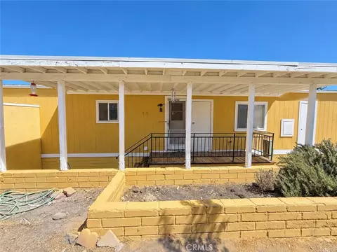 2142 Cbs Ln, Pinon Hills, CA 92372 photo 9