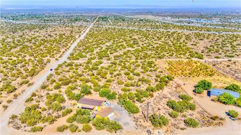 2142 Cbs Ln, Pinon Hills, CA 92372 photo 36