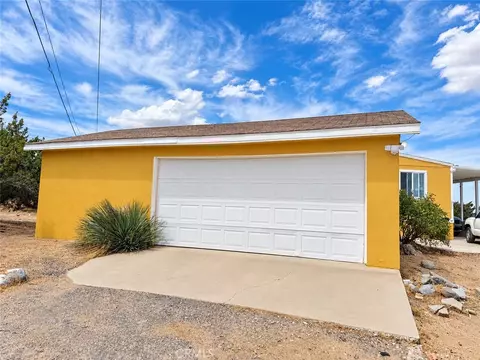 2142 Cbs Ln, Pinon Hills, CA 92372 photo 28
