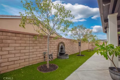 Exterior - 30583 Red Cloud Way, Menifee, CA 92584 photo 4 of 10