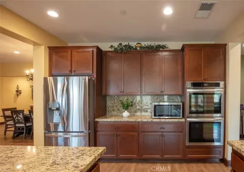 Kitchen - 30583 Red Cloud Way, Menifee, CA 92584 photo 3 of 3