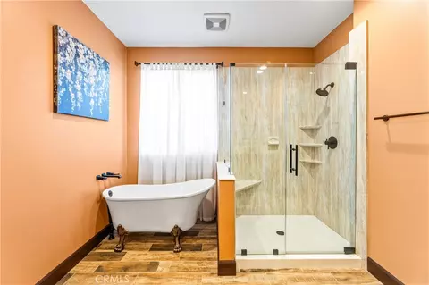 Bath - 30583 Red Cloud Way, Menifee, CA 92584 photo 3 of 5