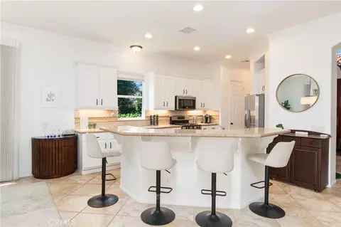 Kitchen - 49790 Newman Cir, Indio, CA 92201 photo 1 of 4