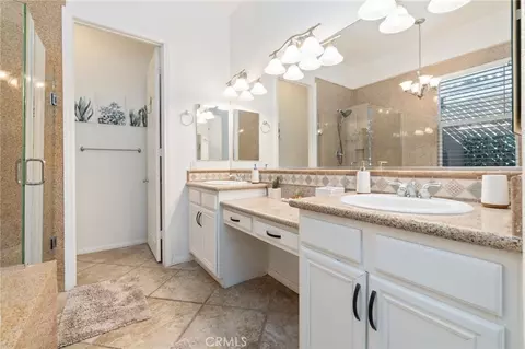 Bath - 49790 Newman Cir, Indio, CA 92201 photo 1 of 5